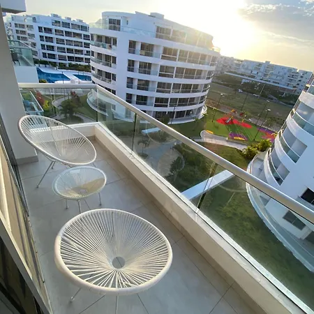 Golden Breeze Apartment Cartagena